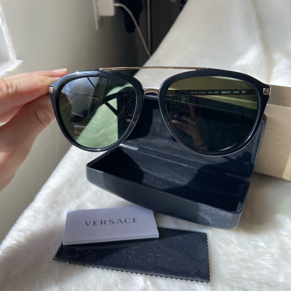 Versace Sunglasses - Picture 11 of 12